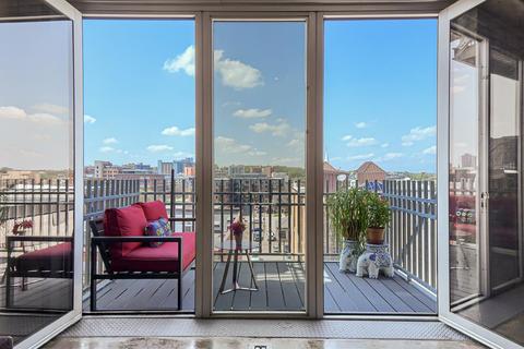 406 Wacouta St #617, Saint Paul, MN 55101