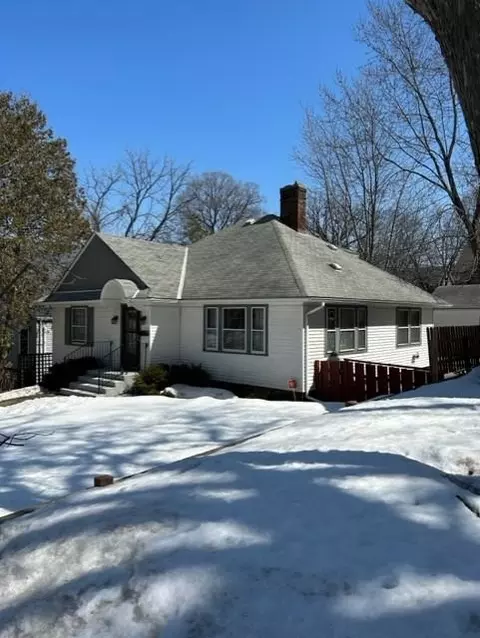 4837 Grand Ave S, Minneapolis, MN 55419