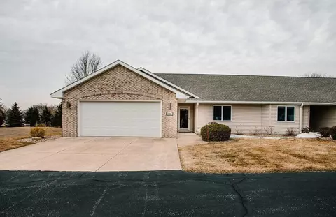 1305 16th Ave SW, Austin, MN 55912