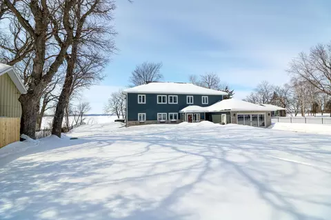 22352 Linden Park Rd, Detroit Lakes, MN 56501