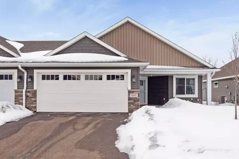 10107 3rd St NE, Blaine, MN 55434