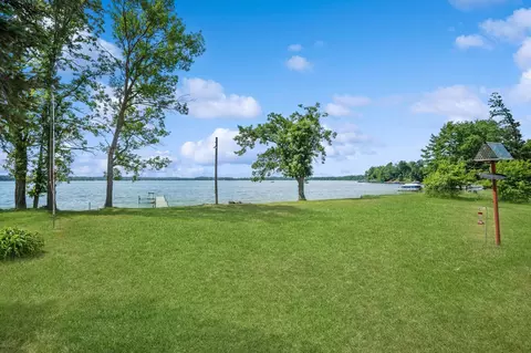 694 N Round Lake Ln, Luck, WI 54853