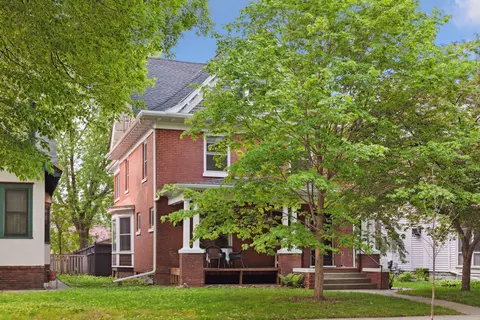 1786 Ashland Ave, Saint Paul, MN 55104