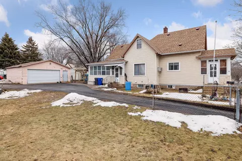 1315 3rd St E, Saint Paul, MN 55106