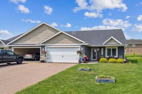 289 Cedar St, Baldwin, WI 54002 photo 2