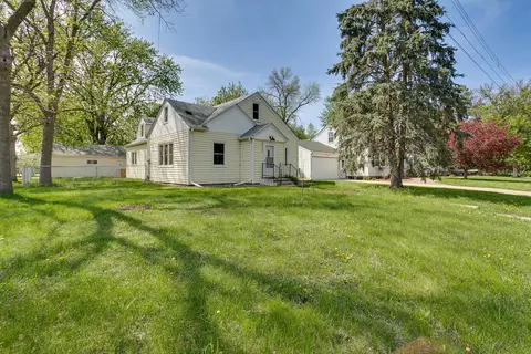 20585 Howland Ave W, Lakeville, MN 55044