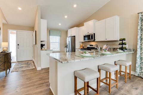 18129 Hidden Creek Trl, Lakeville, MN 55044