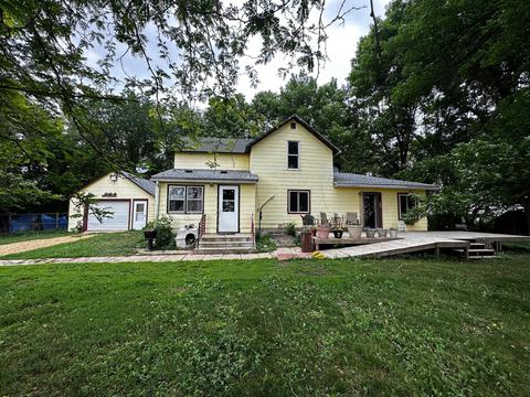 68500 310th St, Saint James, MN 56081