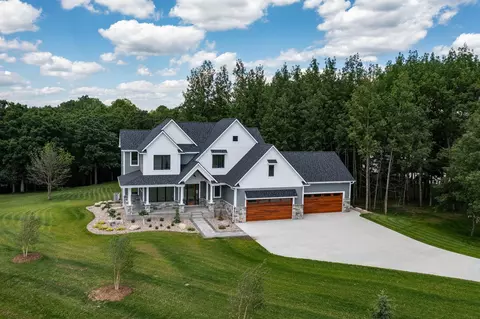 3681 Trophy Woods Ln SW, Rochester, MN 55902