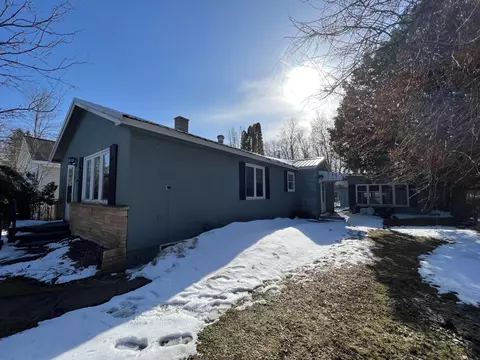 107 Center Ave, Hibbing, MN 55746