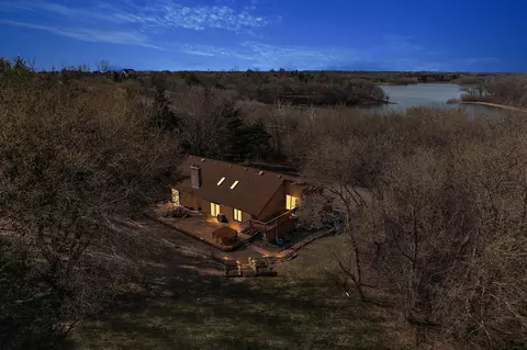 9567 Dale Rd, Woodbury, MN 55129