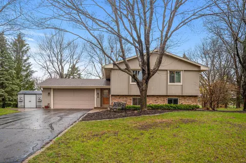 3650 Saratoga Ln N, Plymouth, MN 55441