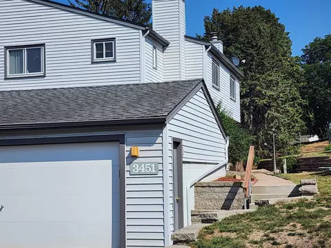 3451 Highlander Dr, Eagan, MN 55122