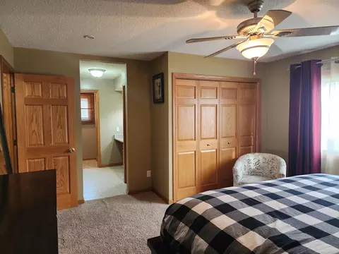 3451 Highlander Dr, Eagan, MN 55122 photo 9
