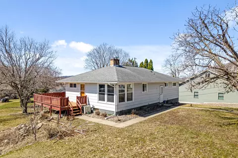 875 Fountain St, Fountain City, WI 54629