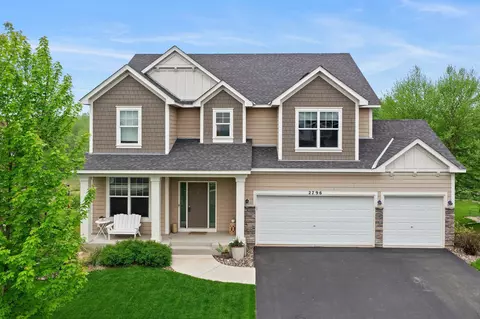 2796 Hawk Ridge Rd NW, Prior Lake, MN 55372