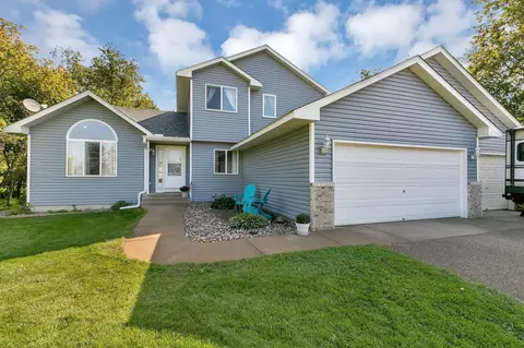 26489 150th St NW, Zimmerman, MN 55398