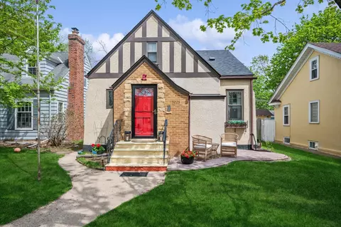 5225 Shoreview Ave, Minneapolis, MN 55417