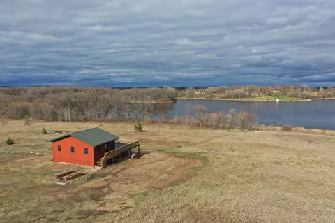 13305 Roering Way, Lake Park, MN 56554