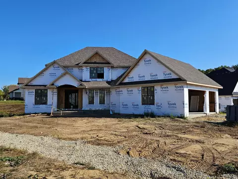 2585 Scenic Point Dr SW, Rochester, MN 55902
