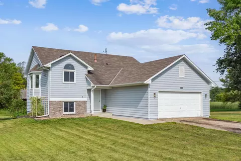 793 Tacoma Ave, Norwood Young America, MN 55397