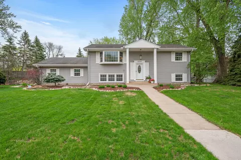 8509 36 12 Cir N, New Hope, MN 55427