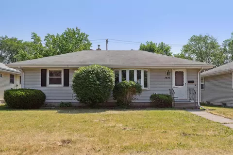 1447 7th Ave S, South Saint Paul, MN 55075