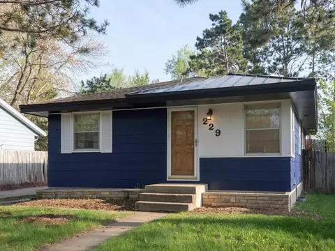 229 Liberty St NE, Fridley, MN 55432