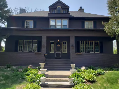 715 N Labree Ave N, Thief River Falls, MN 56701