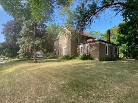 348 Elm Ave E, Delano, MN 55328