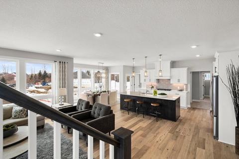 7690 Waters Edge, Shakopee, MN 55379