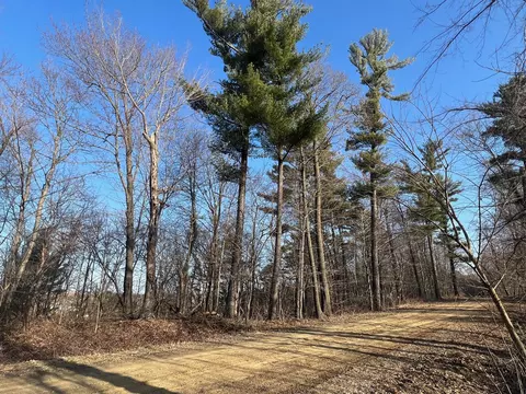 Unit 8 297th Street, Eau Galle, WI 54737