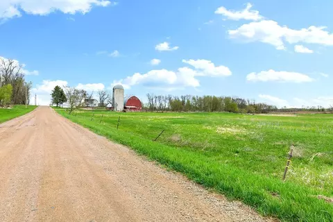 40434 227th Ave, Albany, MN 56307