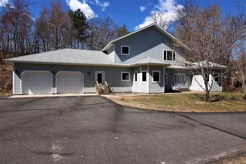 9221 Woodhill Ln, Nisswa, MN 56468