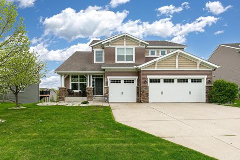 3663 Pointe Pass NW, Prior Lake, MN 55372