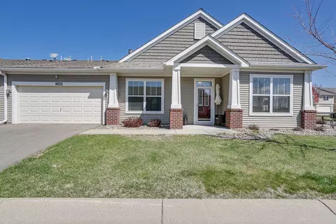 13569 Bronze Pkwy #1903, Rosemount, MN 55068