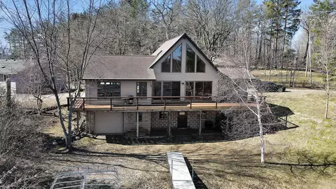 2091 Peninsula Dr, Mora, MN 55051