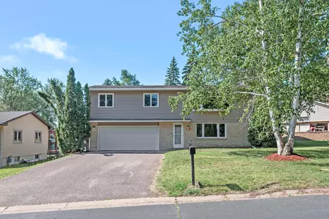 1493 18th St NW, New Brighton, MN 55112