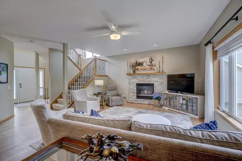 10600 Alison Way, Inver Grove Heights, MN 55077
