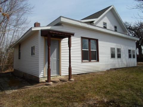 214 Saint Paul St NW, Preston, MN 55965