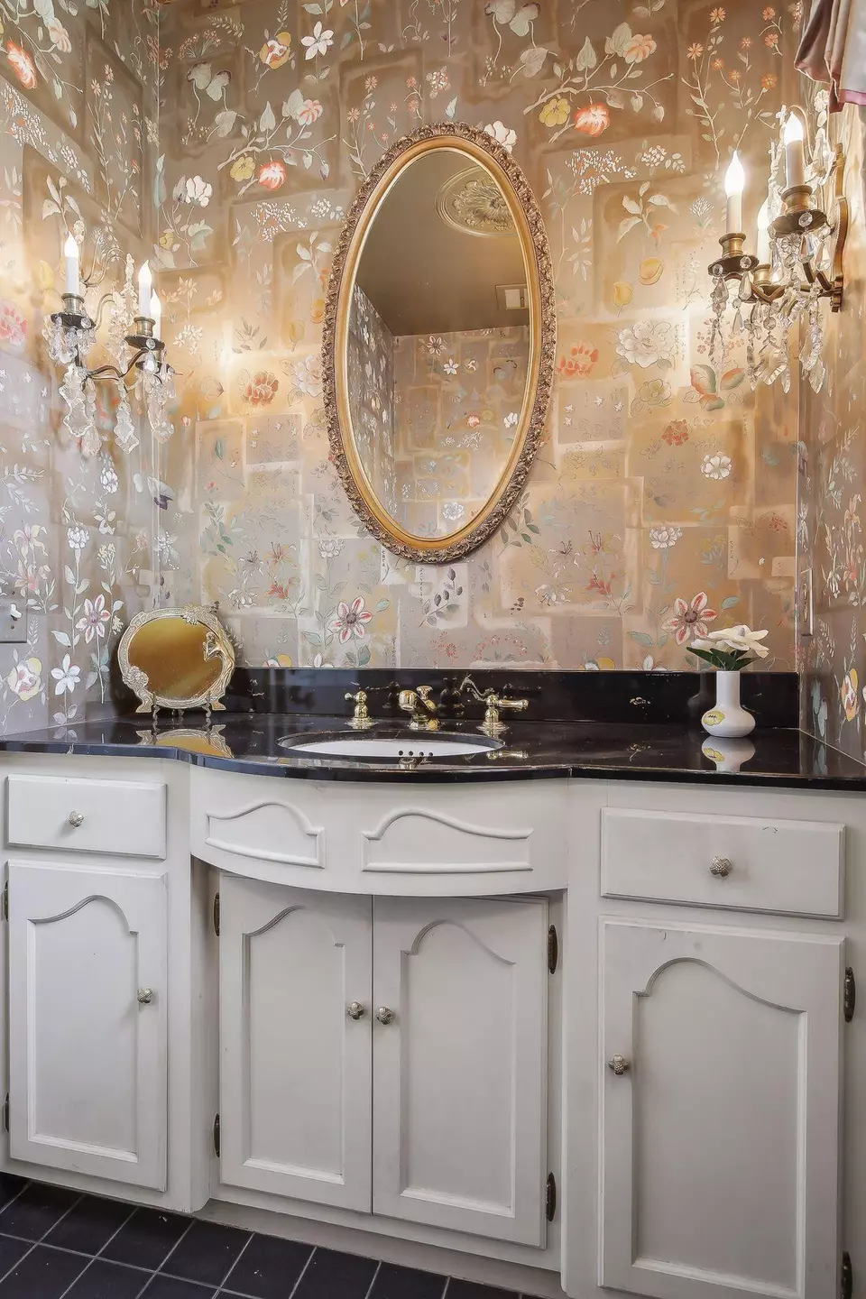  668 Woodridge Dr, Mendota Heights, MN 55118 photo 34