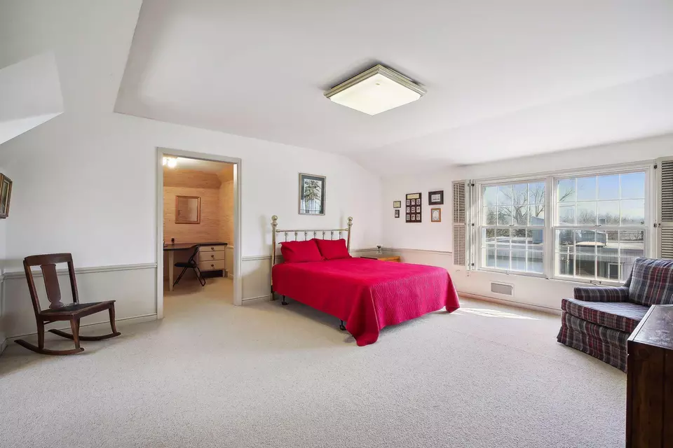  668 Woodridge Dr, Mendota Heights, MN 55118 photo 50