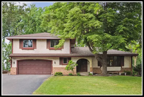 16989 Weaver Lake Dr, Maple Grove, MN 55311