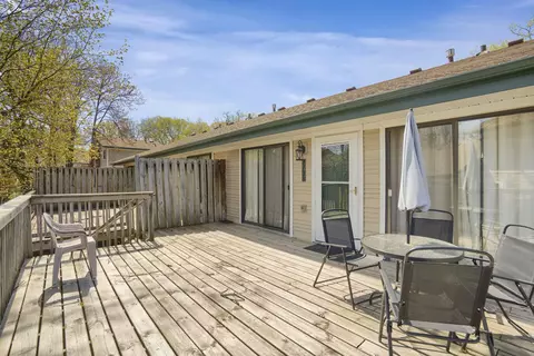 2708 Terraceview Ln N, Plymouth, MN 55447
