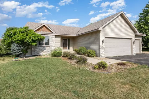515 10th Ave NE, Lonsdale, MN 55046