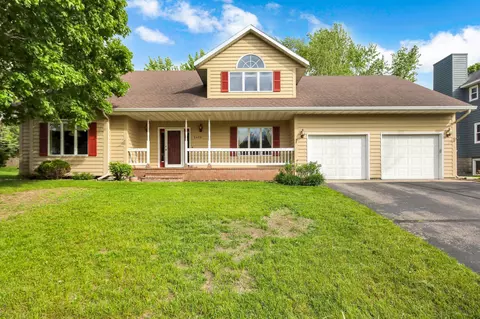 2408 Field Ct, Saint Cloud, MN 56301