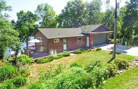 21042 Elmway Rd, Richmond, MN 56368