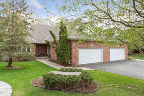 335 Lake St W, Wayzata, MN 55391