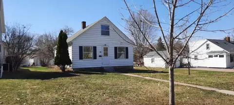 26 18th Ave N, Hopkins, MN 55343