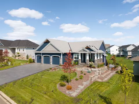 19964 Henley Ln, Lakeville, MN 55044